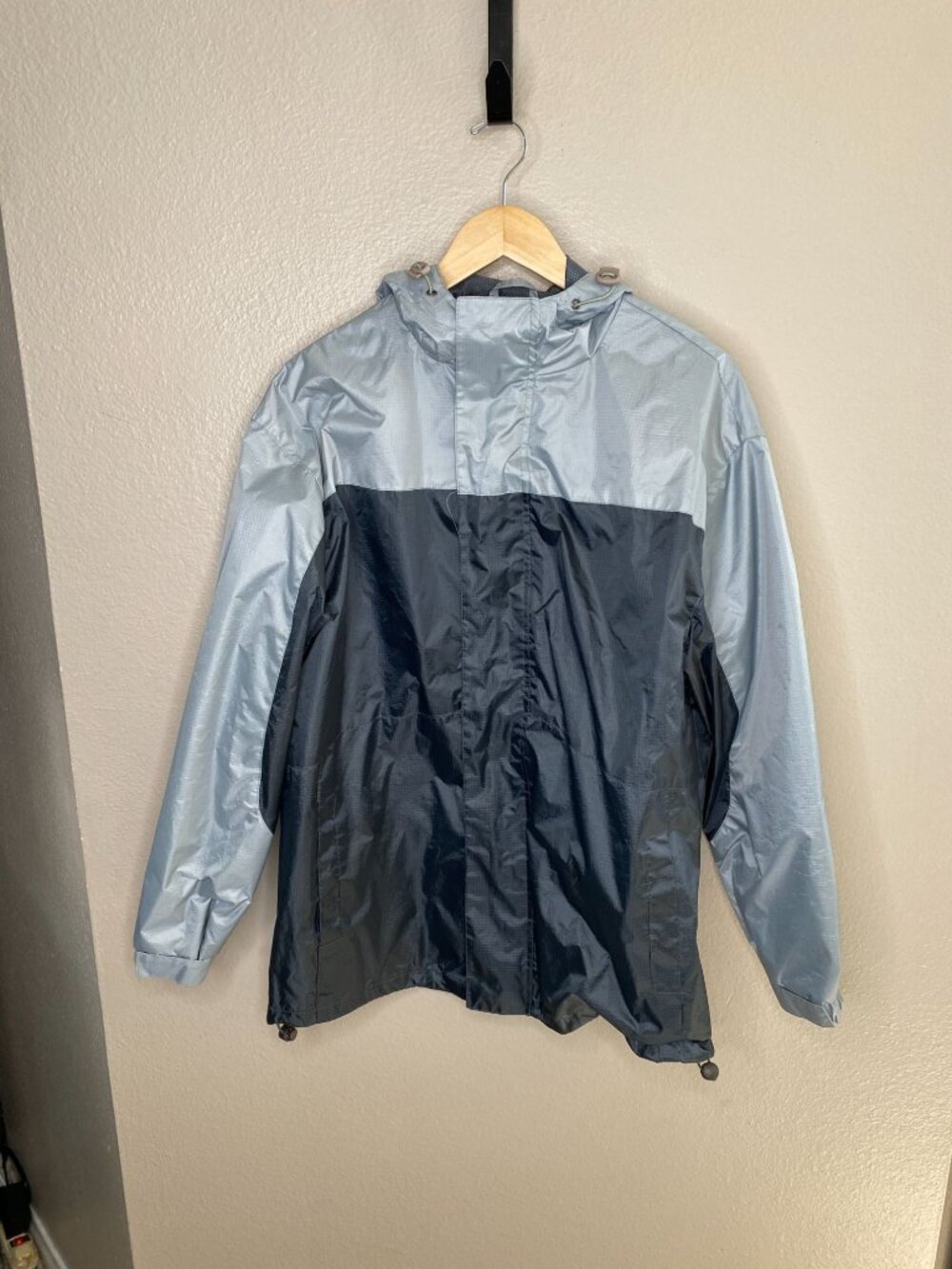 Mack Russo Mens Lightweight Hooded Windbreaker Jacket Two-Tone Blue Size Medium